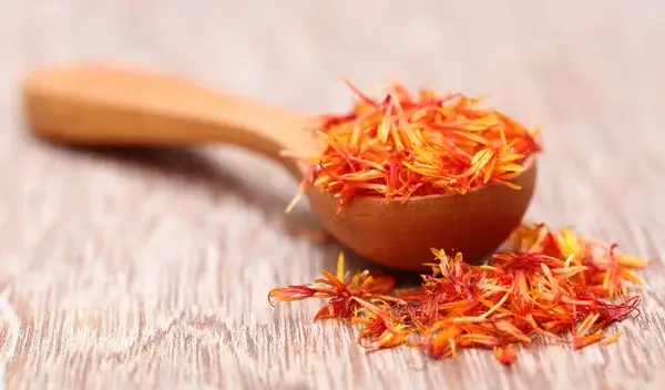 Les bienfaits de la fleur de carthame sur la santé